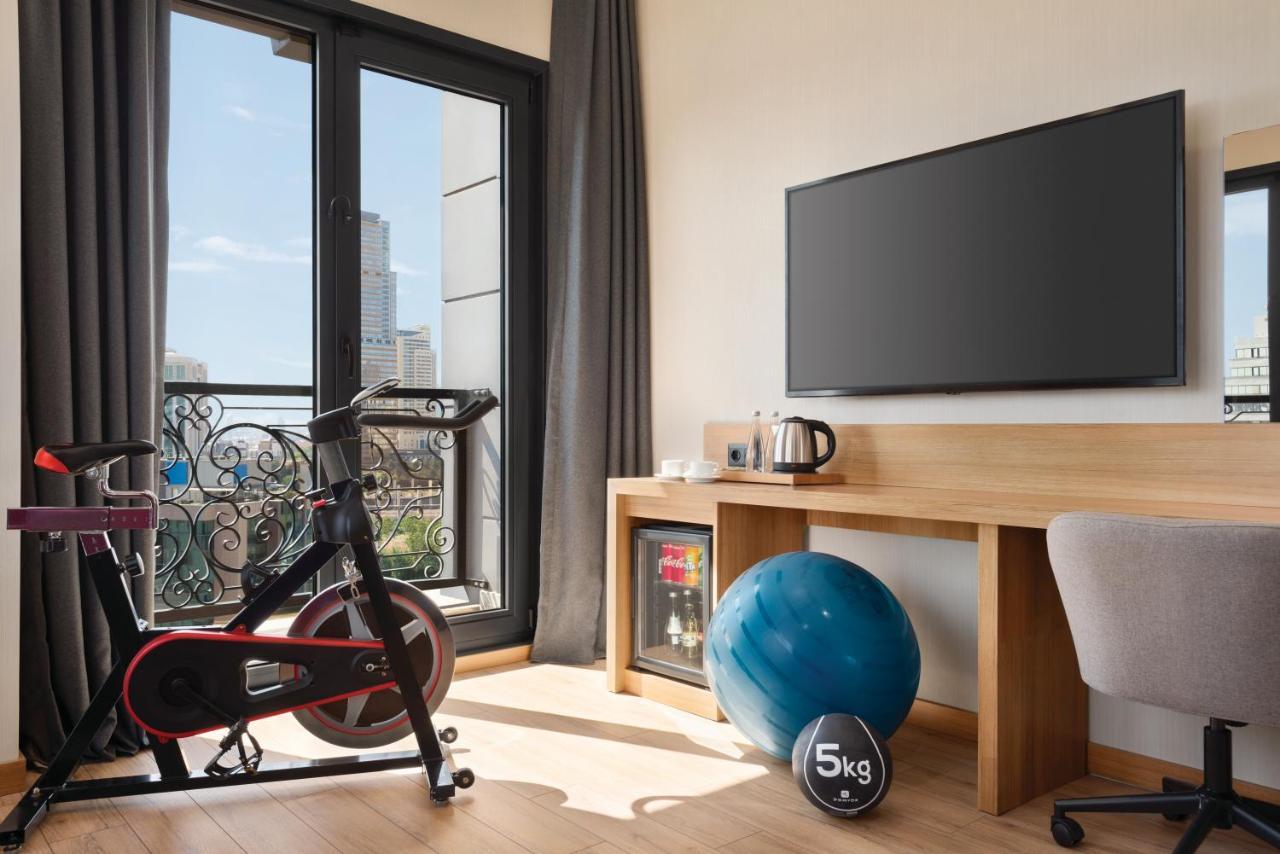 Hotel Tryp By Wyndham Istanbul Atasehir Esterno foto