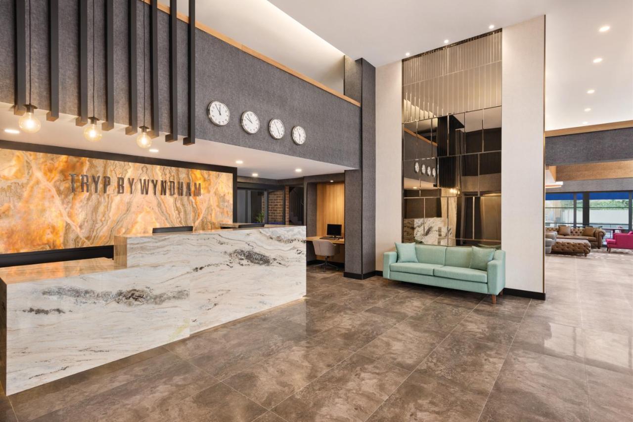 Hotel Tryp By Wyndham Istanbul Atasehir Esterno foto