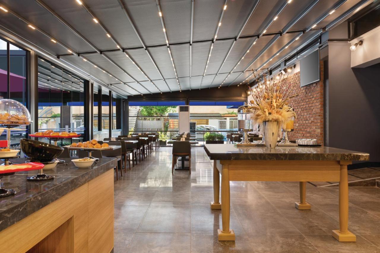 Hotel Tryp By Wyndham Istanbul Atasehir Esterno foto