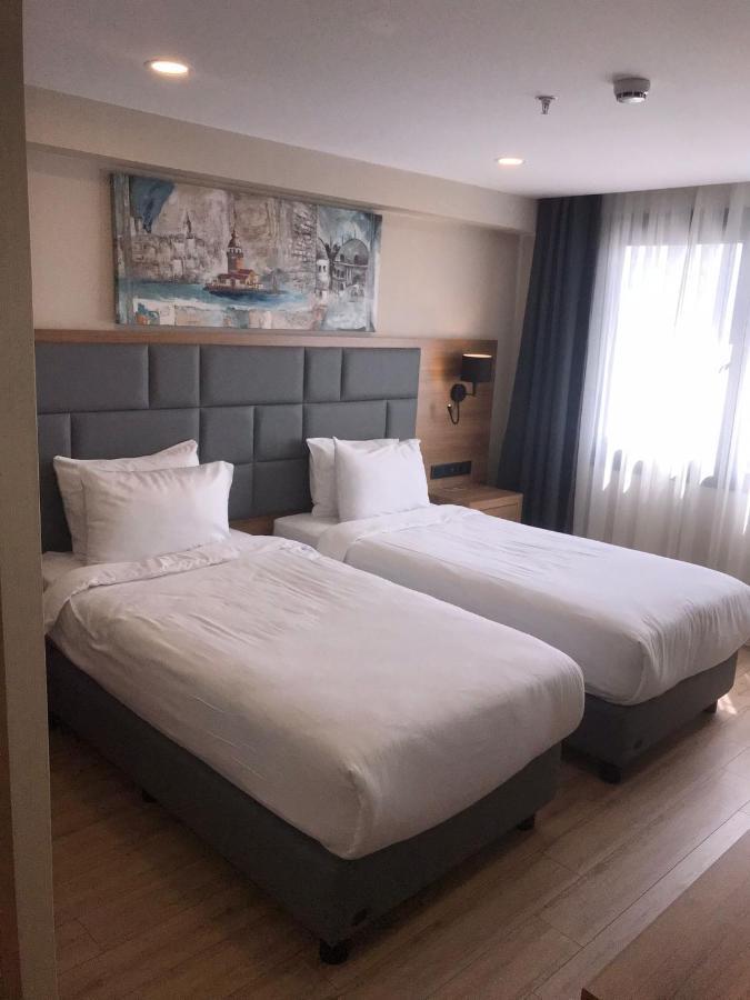 Hotel Tryp By Wyndham Istanbul Atasehir Esterno foto