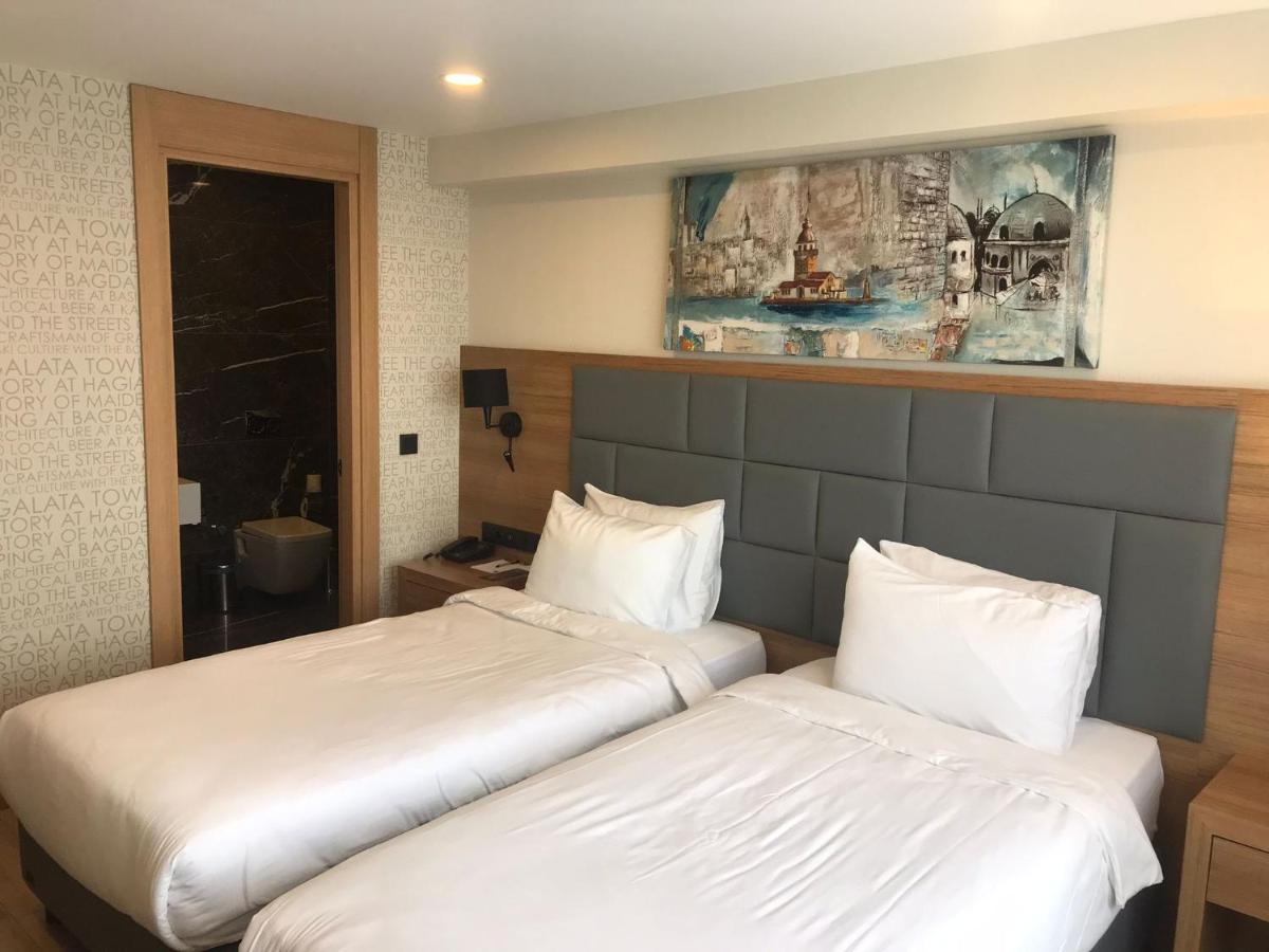 Hotel Tryp By Wyndham Istanbul Atasehir Esterno foto
