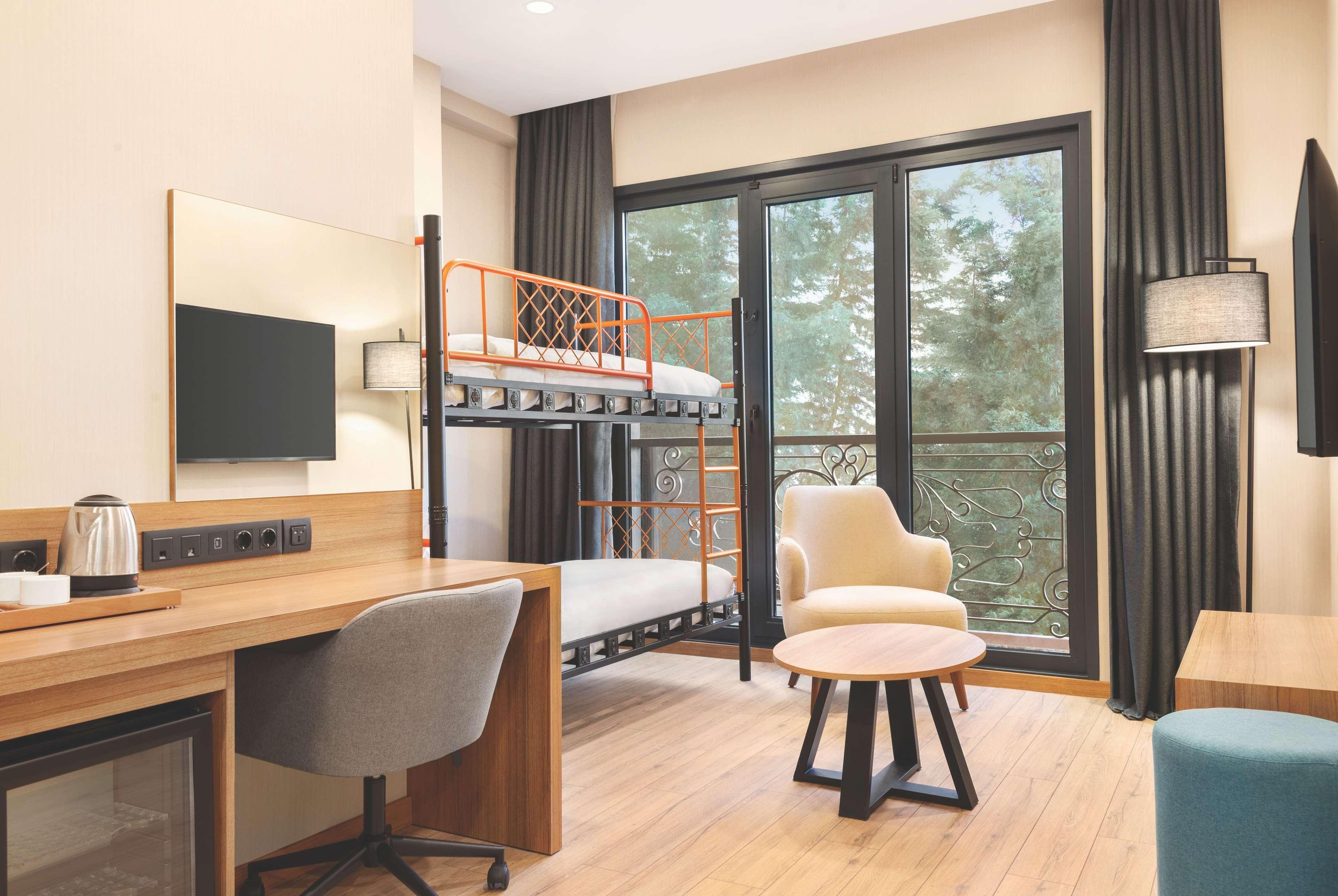 Hotel Tryp By Wyndham Istanbul Atasehir Esterno foto